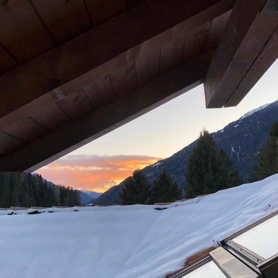 Holidays Dolomiti Apartment Resort Carisolo Exterior photo